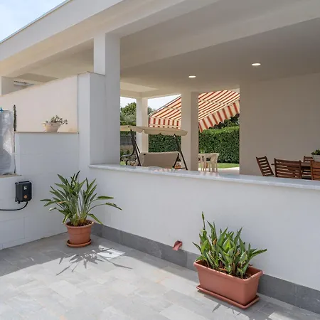 Bianca Del Mare Villa *